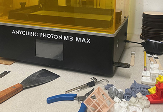 UIC SAAH Anycubic Photon M3 Max in Lab area
